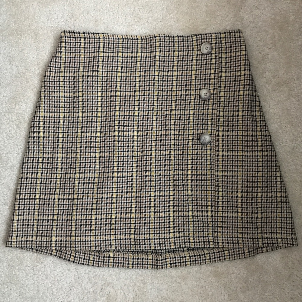 American Eagle Plaid Button Down Mini Skirt